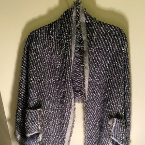 Comfy Shawl with Pockets